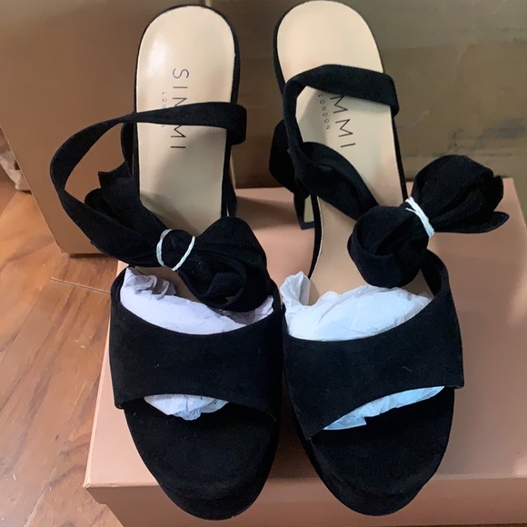 Simmi Shoes “Melly” open toe Platform heels - Picture 8 of 8